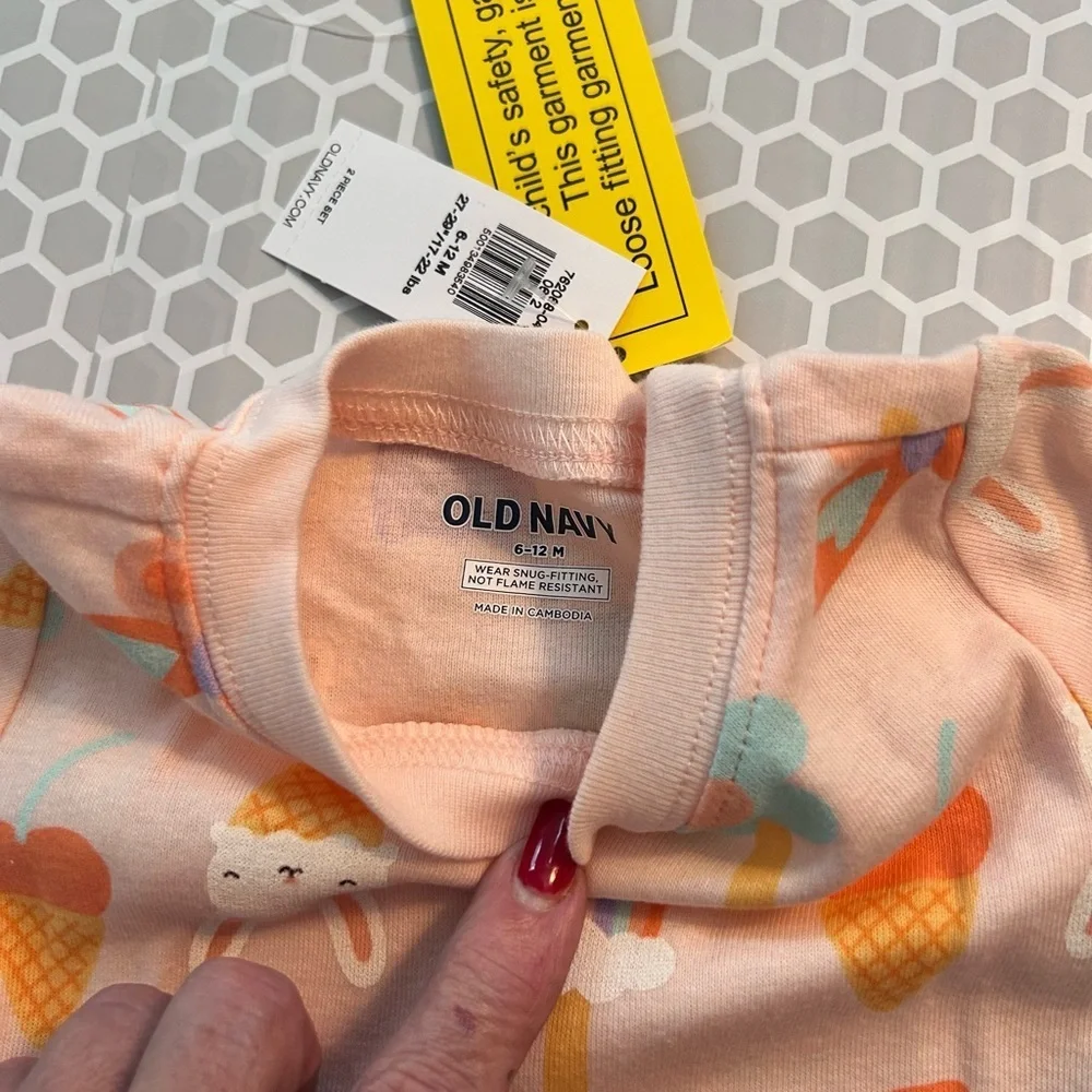 Old Navy Pink Pajama Set with Ice Cream, Bunny & Rainbow Print.    Size 6-12M
